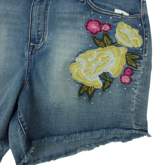 William Rast Floral Embroidered Studded High Rise Denim Shorts Womens 18W NEW - Picture 14 of 16